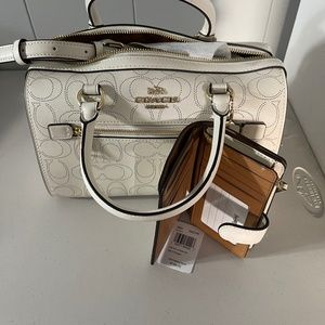 Coach purse and wallet
